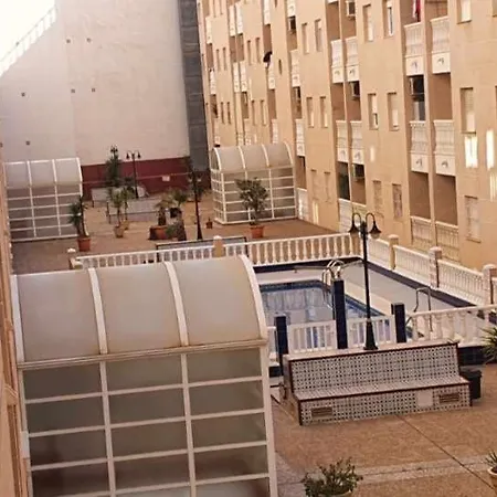 Apartament Majka Torrevieja Zewnętrze zdjęcie
